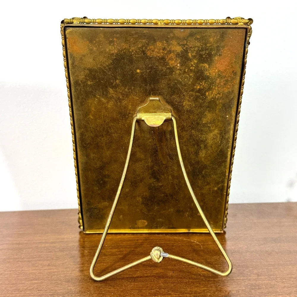 Vintage Gilded Brass 5x7 Picture Frame Ornate Hollywood Regency Easel Back